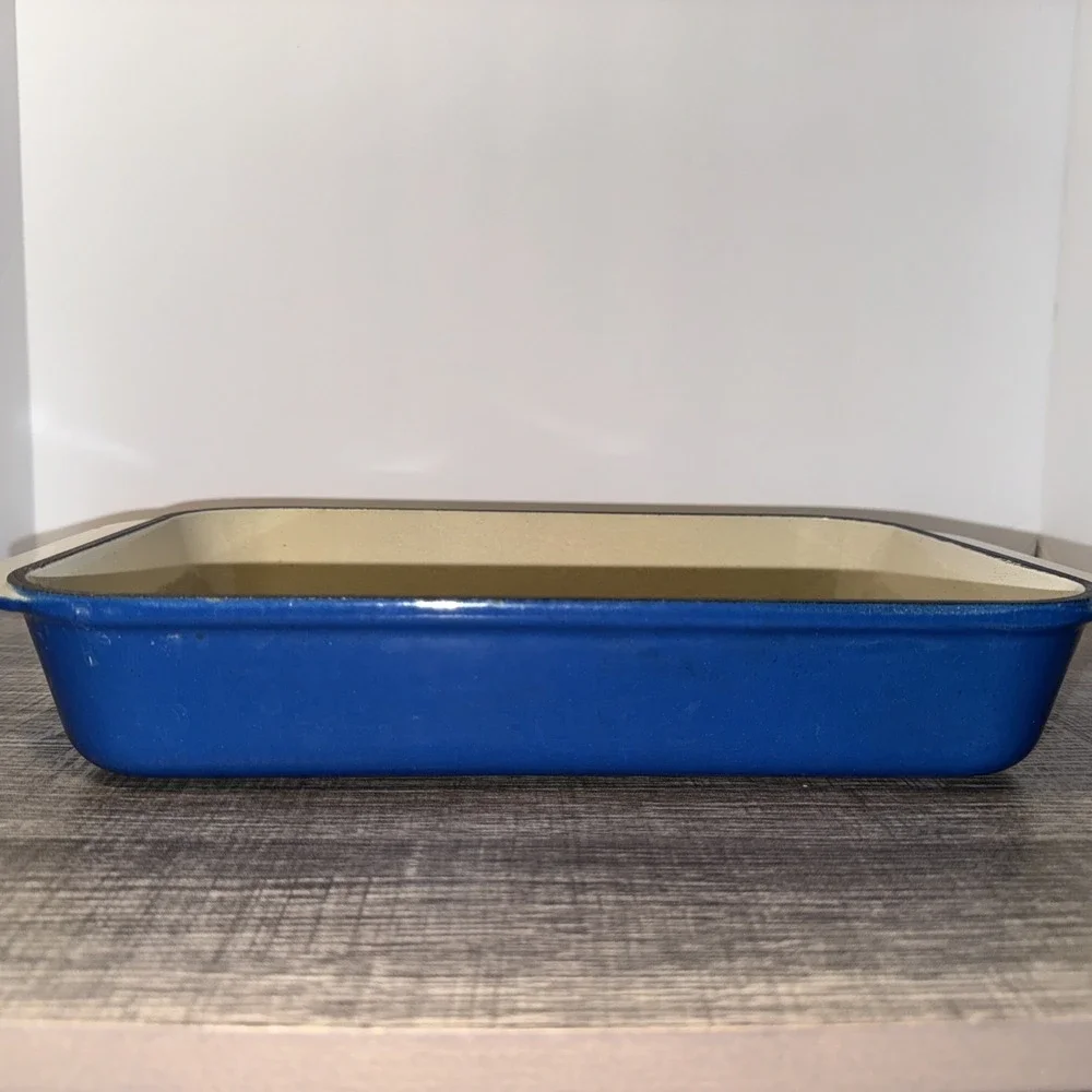Le Creuset Enameled Cast-Iron Rectangular Baking Dish Cobalt Blue 13.25